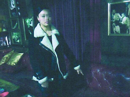 為還信用卡 空姐酒吧兩次偷錢包