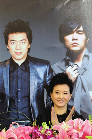 宋祖英世博音樂(lè)會(huì)秀魔術(shù) 將攜手波切利演出