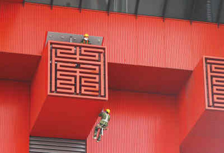 于細微處識世博