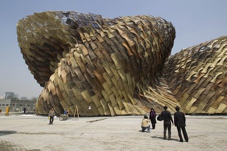 西班牙館5月1日將舉行悼念薩馬蘭奇特別儀式