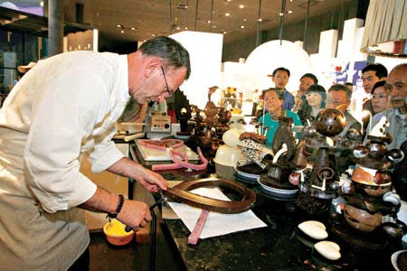 世博比利時館：皇家御用大師現場制作巧克力(圖)