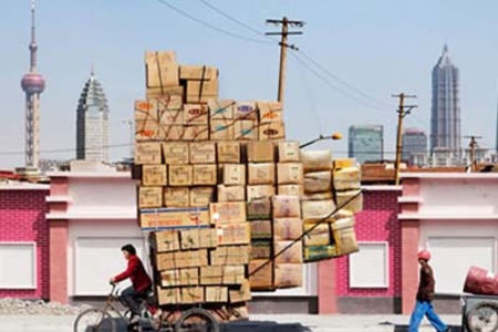 老外鏡頭下的上海“板車犀利哥”