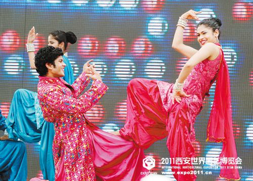 印度文化周寶萊塢舞蹈讓游客目不暇接