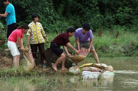 湖南漣源遭遇特大暴雨