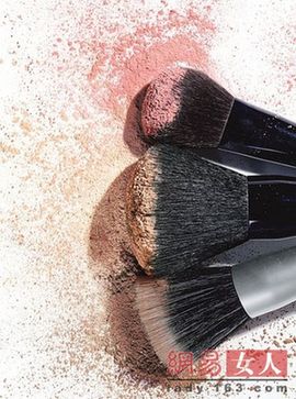 讓你皮膚變老的罪魁