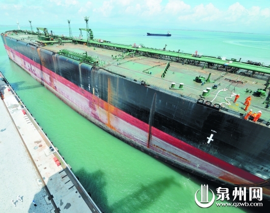 泉州船廠首次承接維修30萬噸超級油輪（組圖）