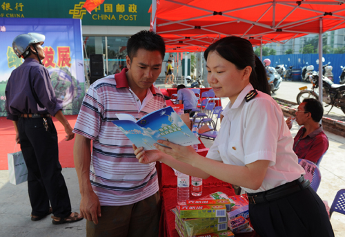 翔安區開展食品安全、節能減排宣傳活動