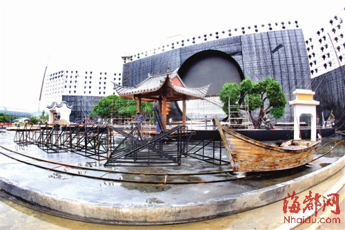 央視中秋晚會(huì)晚會(huì)布置正在進(jìn)行 展現(xiàn)濃濃福州味