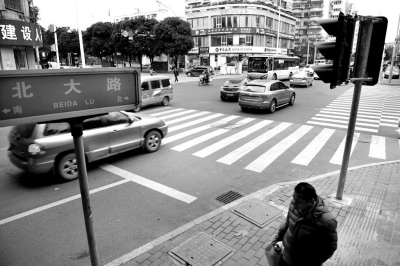 福州今年將疏通四大堵點(diǎn) 包括西二環(huán)與工業(yè)路交叉口