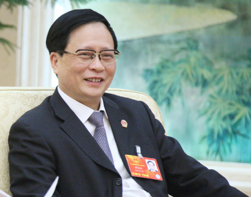 全國(guó)人大代表蘇增添:人員短缺為地方法院的突出難題