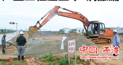 區縣多部門聯合 嚴查工程渣土車“滴撒漏”