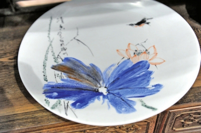 海交會(huì)一天涌入10萬(wàn)人 美食、新奇日用品熱賣