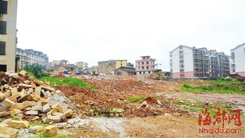 300年古厝深夜被強(qiáng)拆 部門稱可能拆錯(cuò)