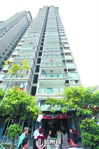 4歲男童自21樓蹊蹺墜亡 防盜網(wǎng)無破損痕跡