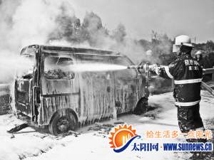 三小時內四車自燃致一人喪生 夏日行車檢查四要訣