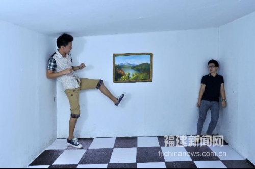 3D魔幻藝術展亮相福州