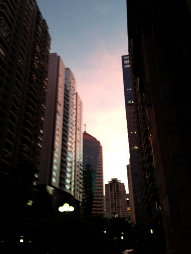 開水天的榕城別樣的天