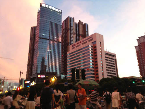 開水天的榕城別樣的天