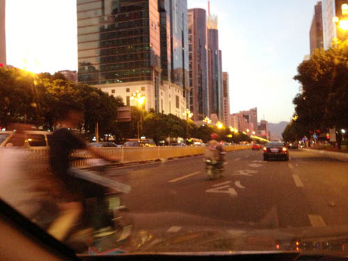 開水天的榕城別樣的天