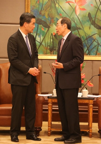 尤權:香港已成為福建利用外資最主要的來源地