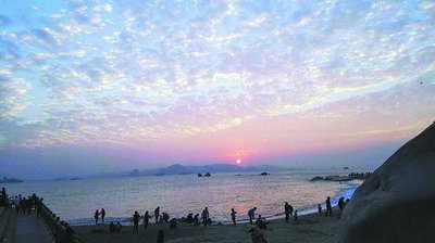 昨日微信朋友圈狂曬美云 廈市民稱是“刷屏的節奏”