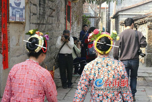 泉州蟳埔媽祖巡香民俗活動(dòng)暫停 眾多“攝友”撲空