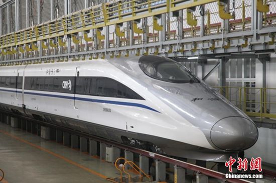 福建正式迎來時速380公里的高鐵“陸地航班”