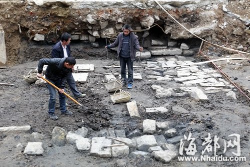 屏山地鐵站啟動考古發掘 地下兩米現清代地面