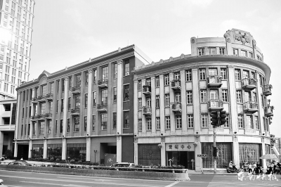 臺(tái)江南星商城封頂近三年仍未開(kāi)業(yè) 業(yè)內(nèi)稱招商遇阻