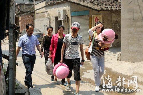 福州少年尋生母做親子鑒定 離別13年后首次見面