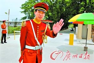 中國“第一豪宅”引質(zhì)疑 捂盤六年一套未售