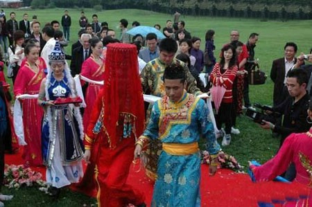 當結婚遭遇“愛情和面包”難題：裸婚你能接受嗎？