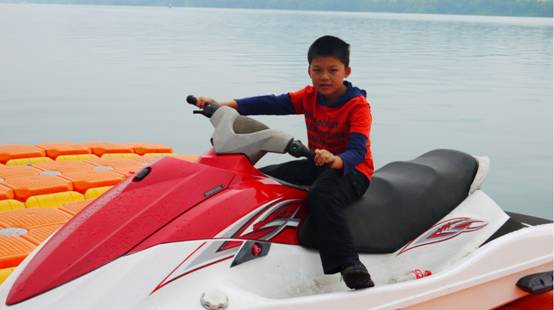 2013世界水上極速運動大賽High翻“十一”黃金周