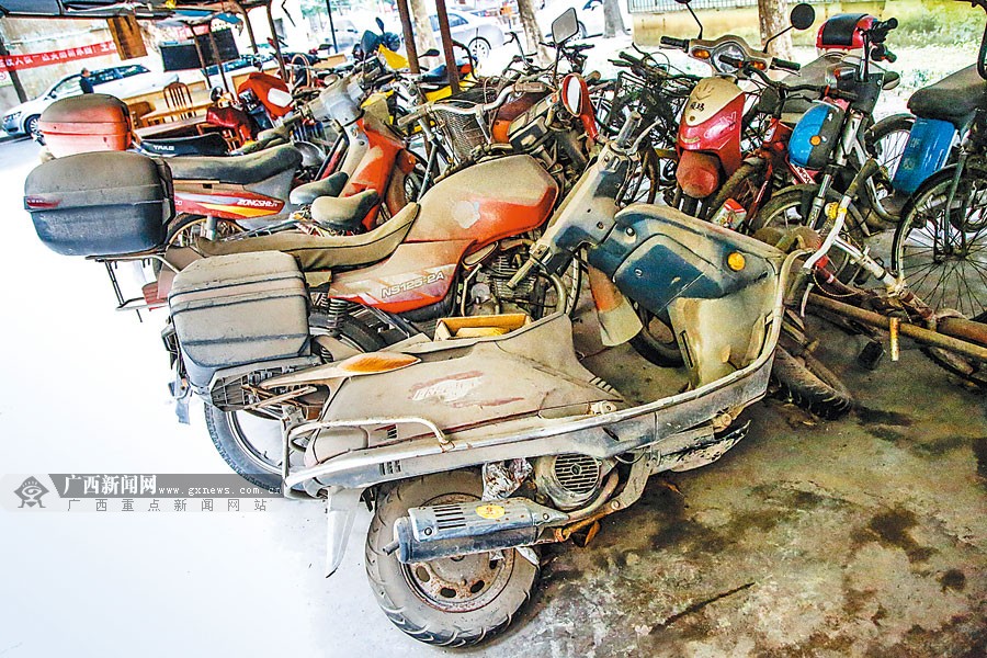 南寧揮別“摩托之城”