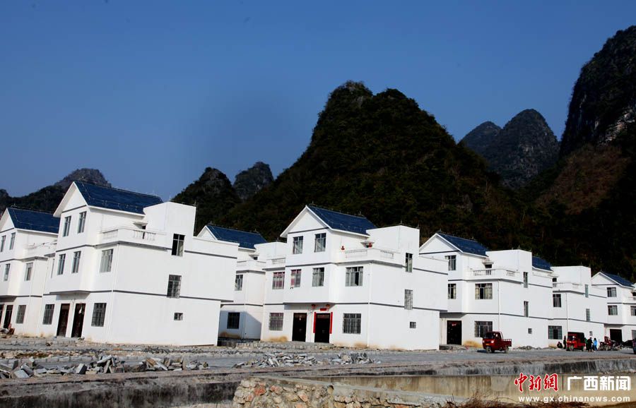 廣西自治區(qū)副主席唐仁健到環(huán)江縣調(diào)研扶貧工作