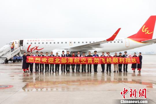 北部灣航空首架E190型客機抵邕 預計本月首航