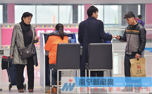 春運明日開跑動車通達13省市 這些防盜知識你要懂