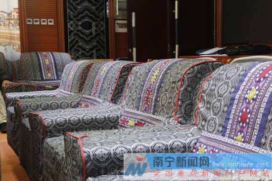 南寧市十三屆人大六次會議2月4日開幕 代表報到