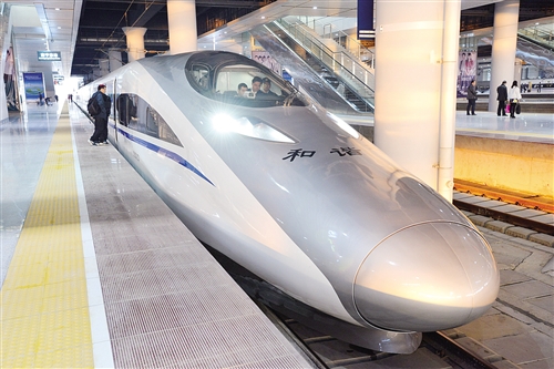 廣西圖定旅客列車對(duì)數(shù)增至168對(duì) 動(dòng)車占比超過6成