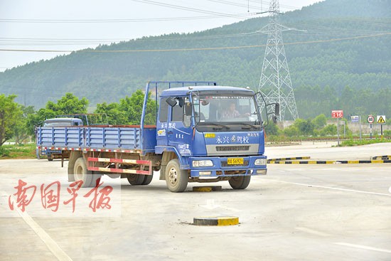 南寧大車駕駛員培訓重新啟動 收費可能會貴一些