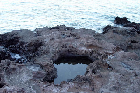 石山火山群：萬年死火山