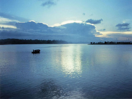 萬泉河水清又清