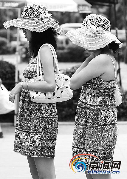 海南三亞流行“波西米亞風” 成街頭靚麗風景