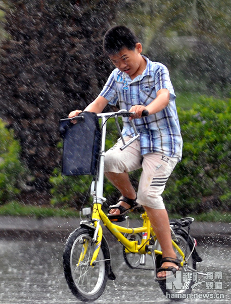 海南海口：清涼“入伏