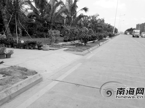 海南海口丘海大道延長線5公里開53個路口