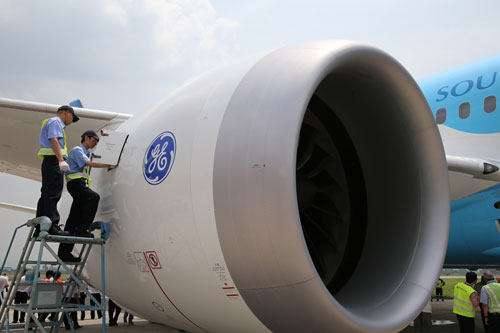 中國首架B787加盟南航