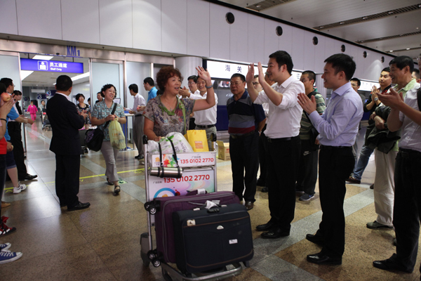 海航“海天聯動”接回全部“海娜號”滯留旅客