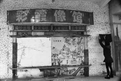 四川一校長殺妻攜小24歲情婦潛逃 22年后東方落網(wǎng)