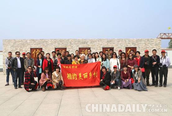 滄州黃驊百姓家門口組團賞美景