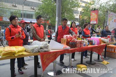 河北一8歲白血病小男孩:只上過一天小學 我想活下去